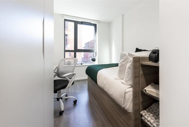 1 bed flat, Hollis Croft, Devonshire Green, Sheffield, S14RR - Image 6
